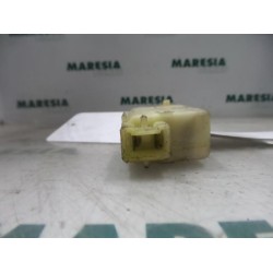 Renault - Laguna - Tailgate lock mechanism