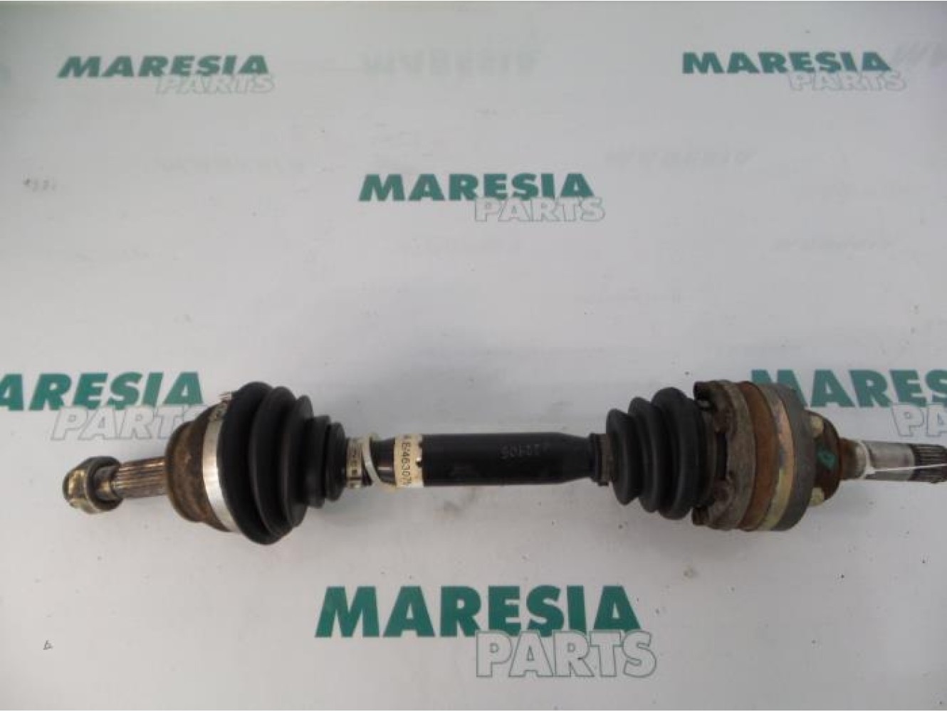Lancia - Lybra - Aandrijfas links-voor