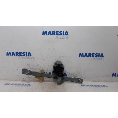 Renault - Clio - Window mechanism 4-door, front right