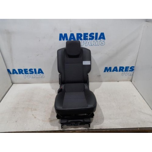 Renault - Scenic - Stoel achter