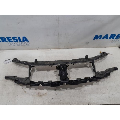 Renault - Laguna - Lock plate