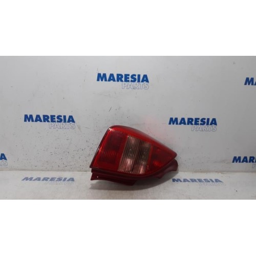 Citroen - C2 - Taillight, left