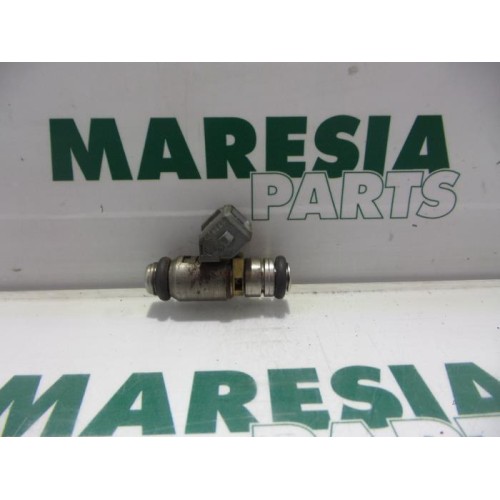 Renault - Megane Scenic - Injector (petrol injection)