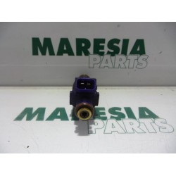 Renault - Megane Scenic - Injector (petrol injection)