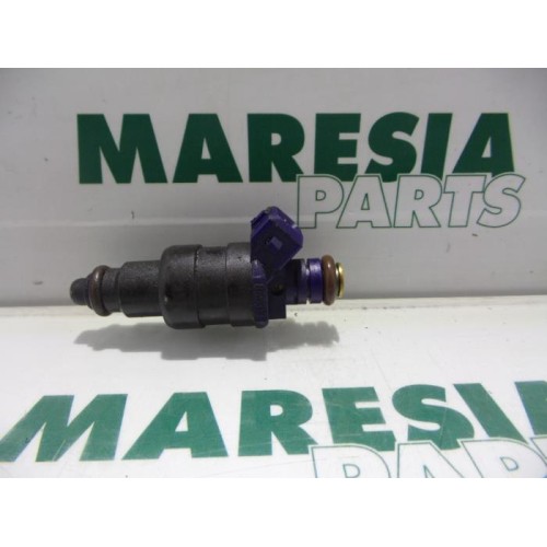 Renault - Megane Scenic - Injector (petrol injection)