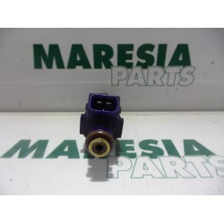 Renault - Megane Scenic - Injector (petrol injection)