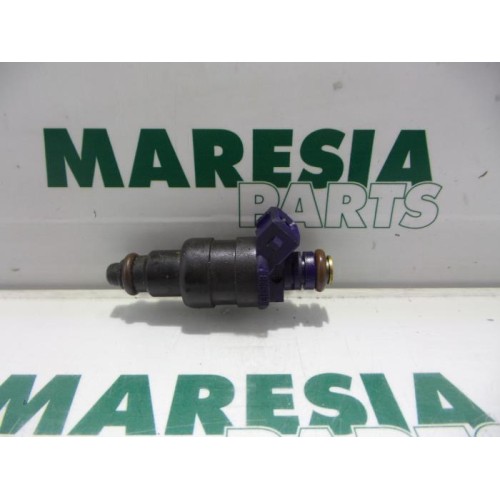 Renault - Megane Scenic - Injector (petrol injection)