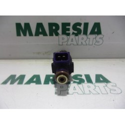 Renault - Megane Scenic - Injector (petrol injection)