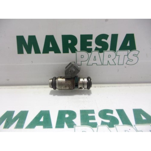 Renault - Megane Scenic - Injector (petrol injection)