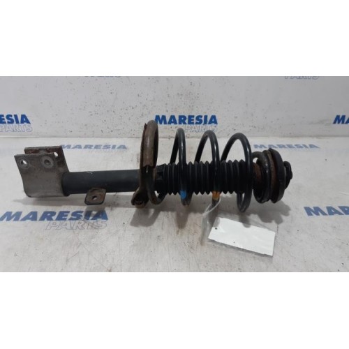 Peugeot - 307 - Front shock absorber rod, left