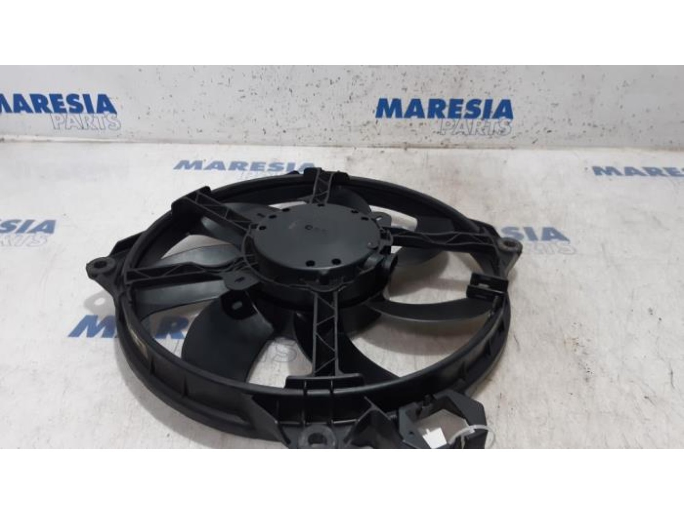 Renault - Megane - Fan motor