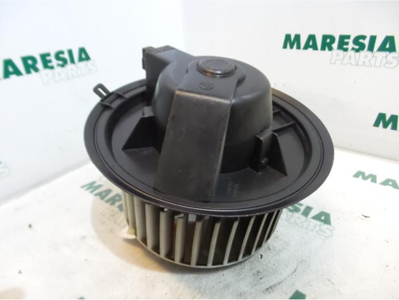 Alfa Romeo - 155 - Moteur de ventilation chauffage