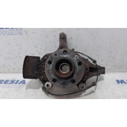 Renault - Laguna - Knuckle, front right