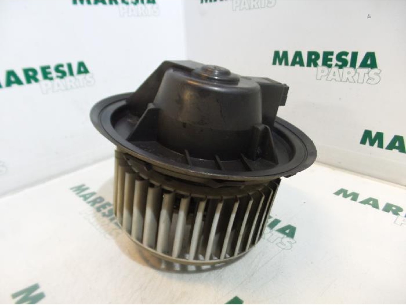 Fiat - Brava - Heating and ventilation fan motor