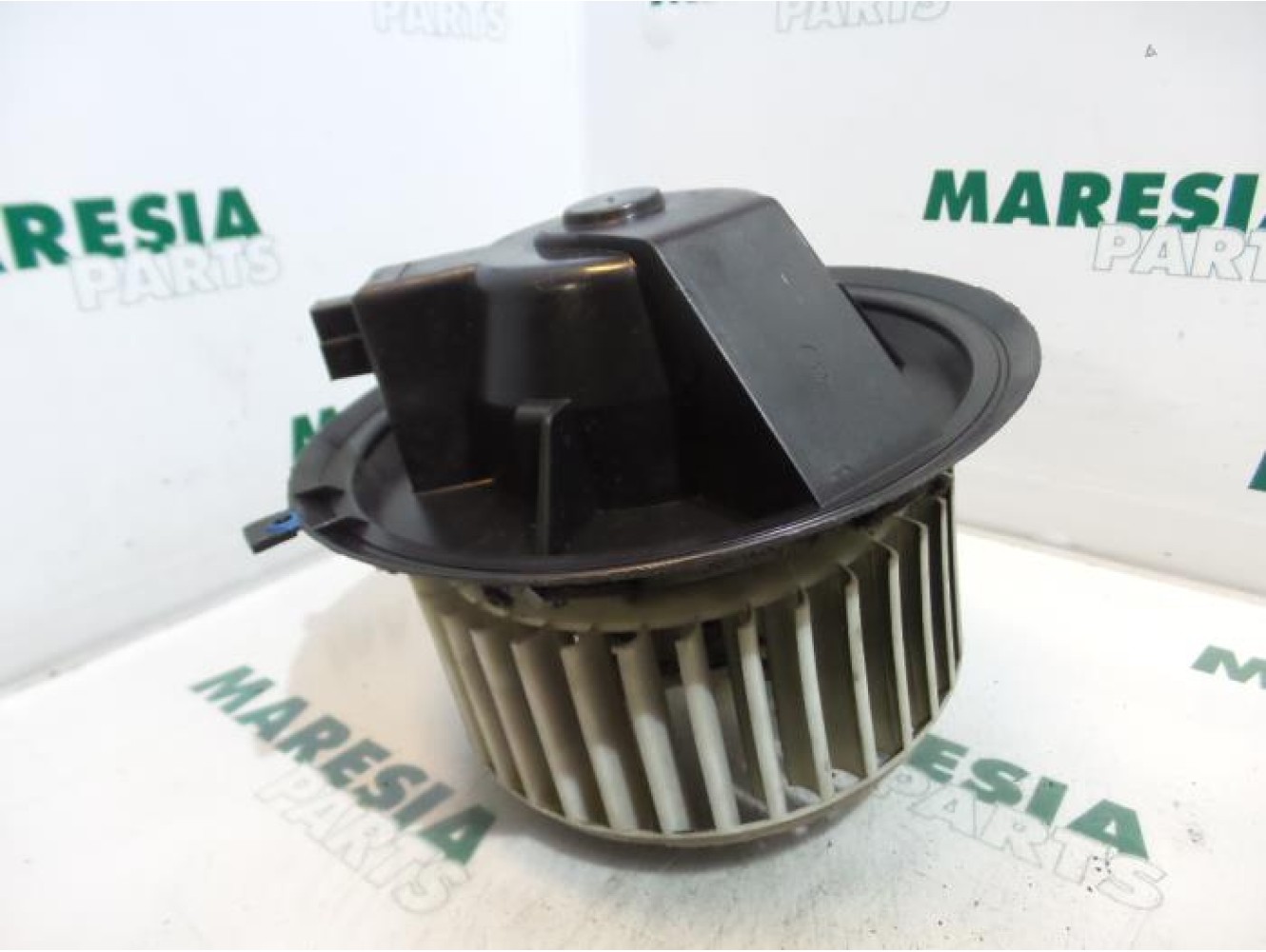 Lancia - Dedra - Heating and ventilation fan motor