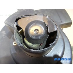 Citroen - AX - Heating and ventilation fan motor
