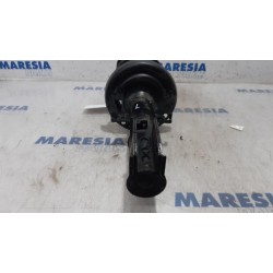 Renault - Scenic - Front shock absorber rod, left