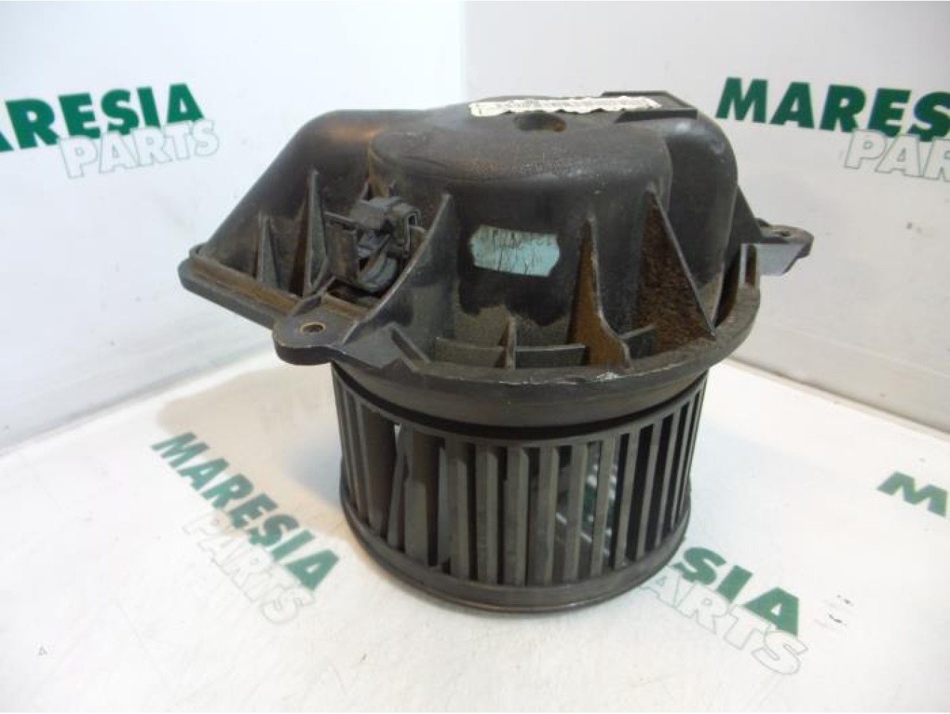 Renault - Trafic - Heating and ventilation fan motor