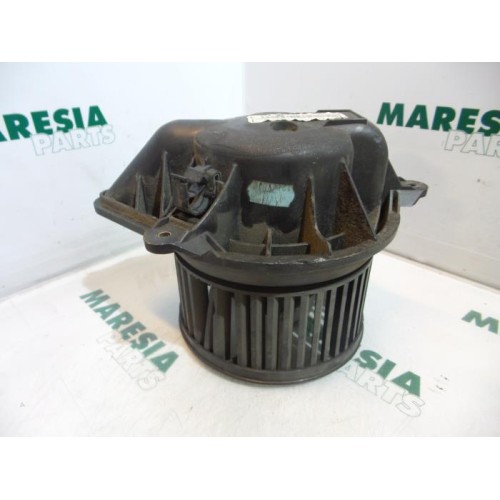 Renault - Trafic - Heating and ventilation fan motor