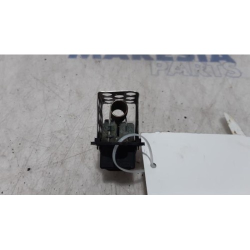Renault - Scenic - Cooling fan resistor