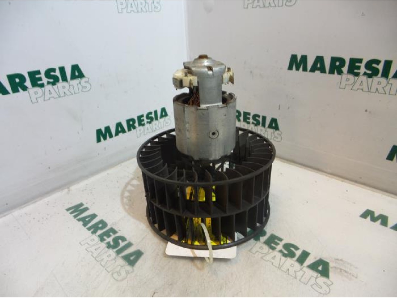Renault - Kangoo - Heating and ventilation fan motor