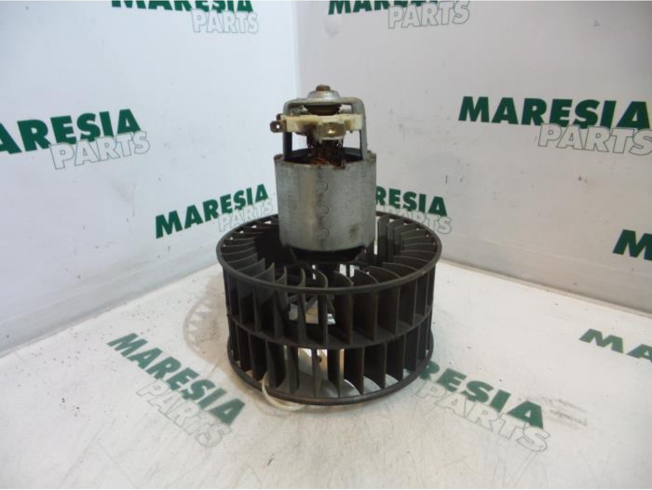Renault - Kangoo - Heating and ventilation fan motor