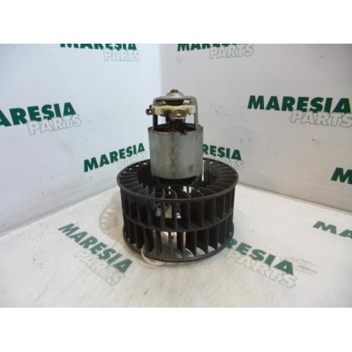 Renault - Kangoo - Heating and ventilation fan motor