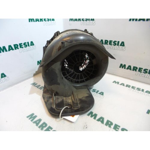 Renault - Kangoo - Heating and ventilation fan motor