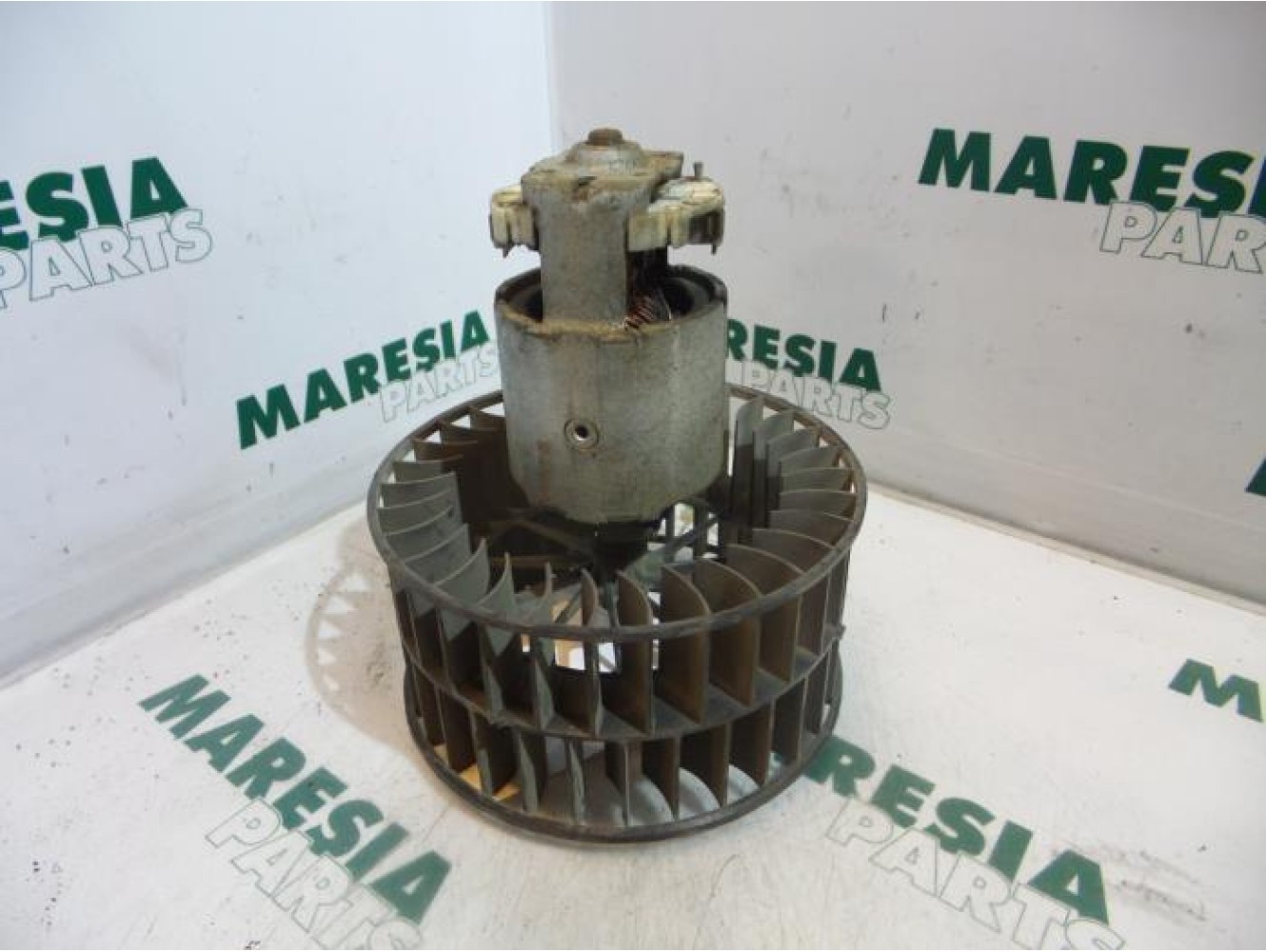 Renault - Kangoo - Heating and ventilation fan motor