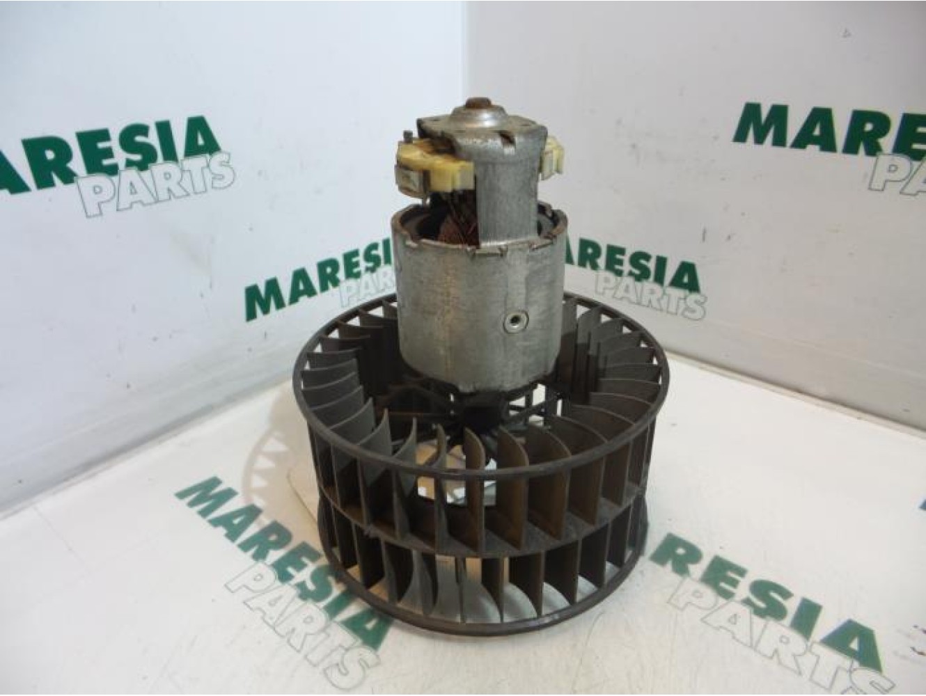 Renault - Kangoo - Heating and ventilation fan motor