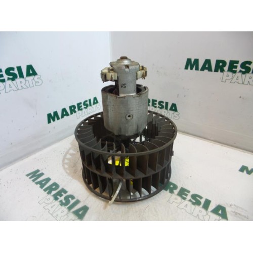 Renault - Kangoo - Heating and ventilation fan motor