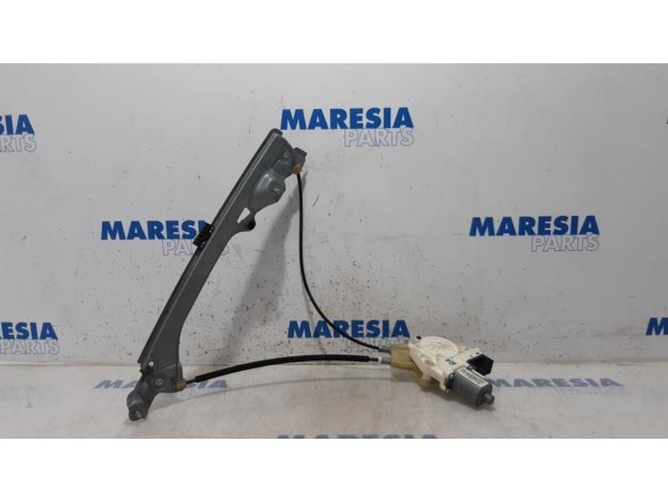 Renault - Laguna - Rear door window mechanism 4-door, right