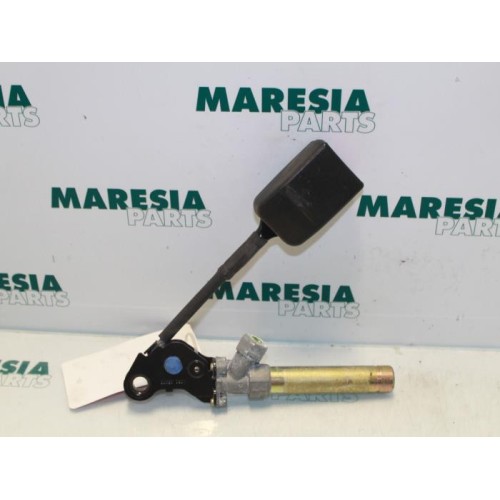 Peugeot - 406 - Gordelspanner links