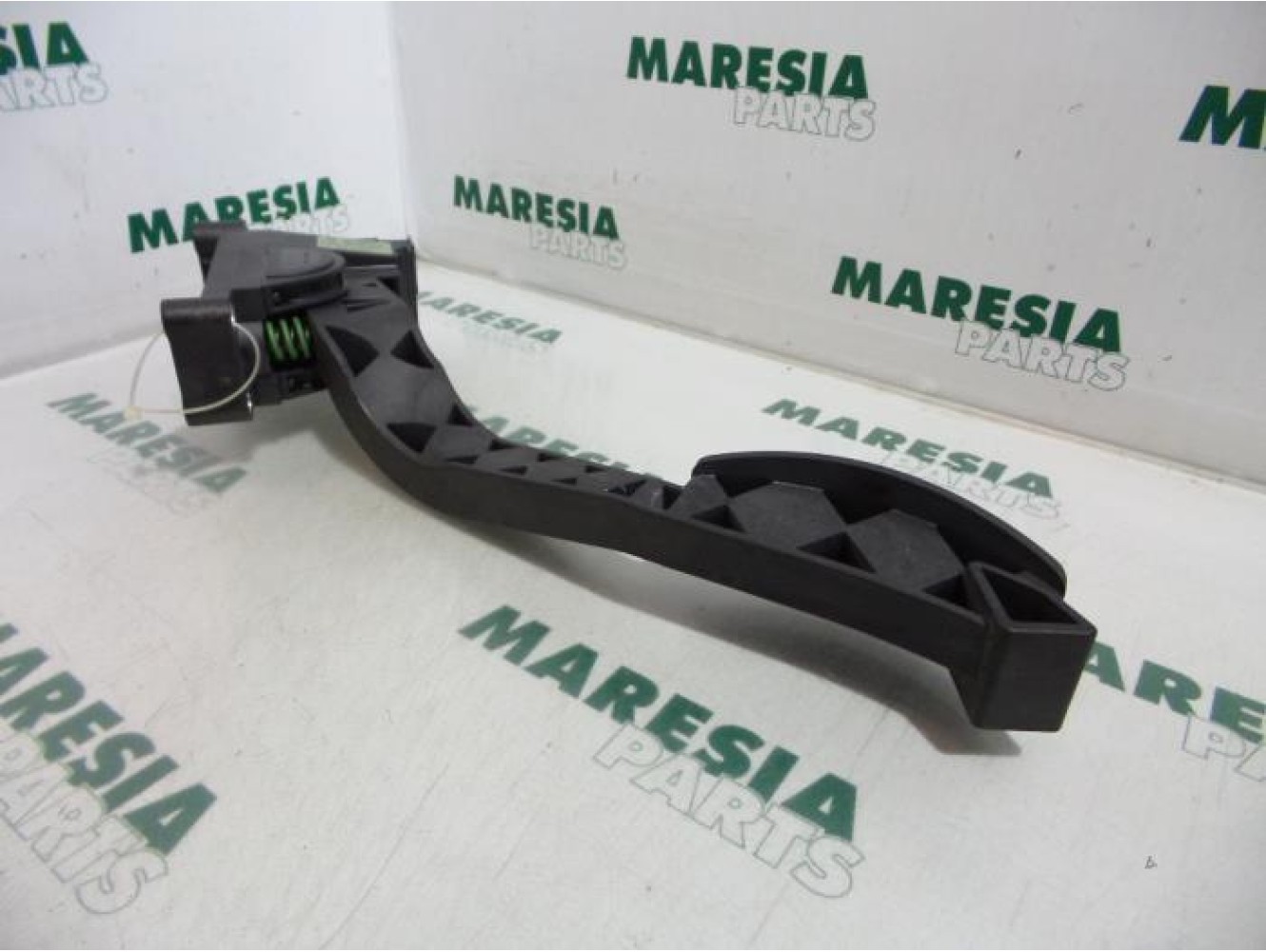 Alfa Romeo - GT - Throttle pedal position sensor