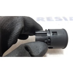 Renault - Laguna - Start/stop switch