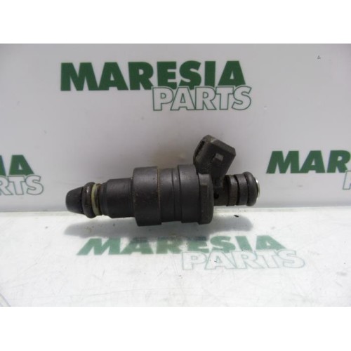 Citroen - Evasion - Injector (petrol injection)