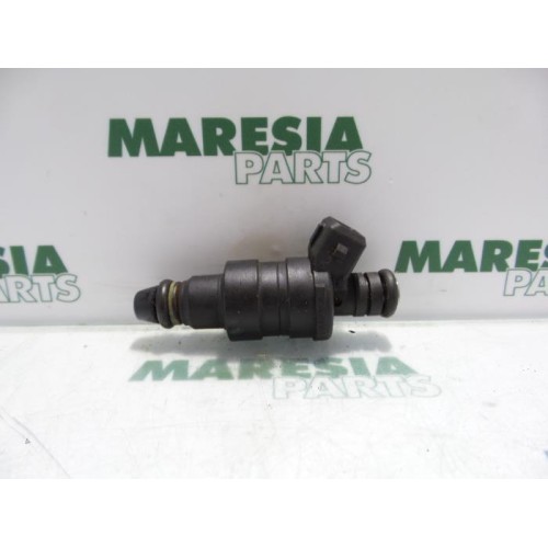 Citroen - Evasion - Injector (petrol injection)