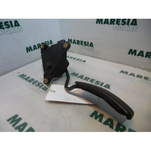 Renault - Megane - Gaspedaalpositie Sensor