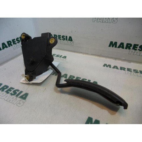 Renault - Megane Scenic - Throttle pedal position sensor