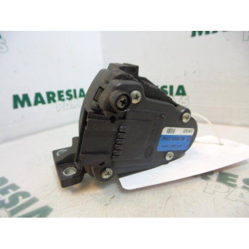 Renault - Laguna - Throttle pedal position sensor