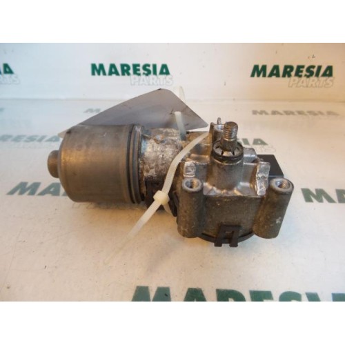 Alfa Romeo - 147 - Front wiper motor