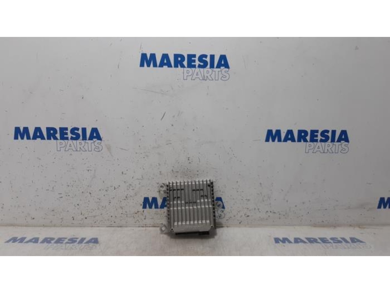 Renault - Scenic - Radio amplifier