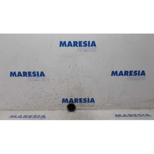 Renault - Scenic - Rain sensor