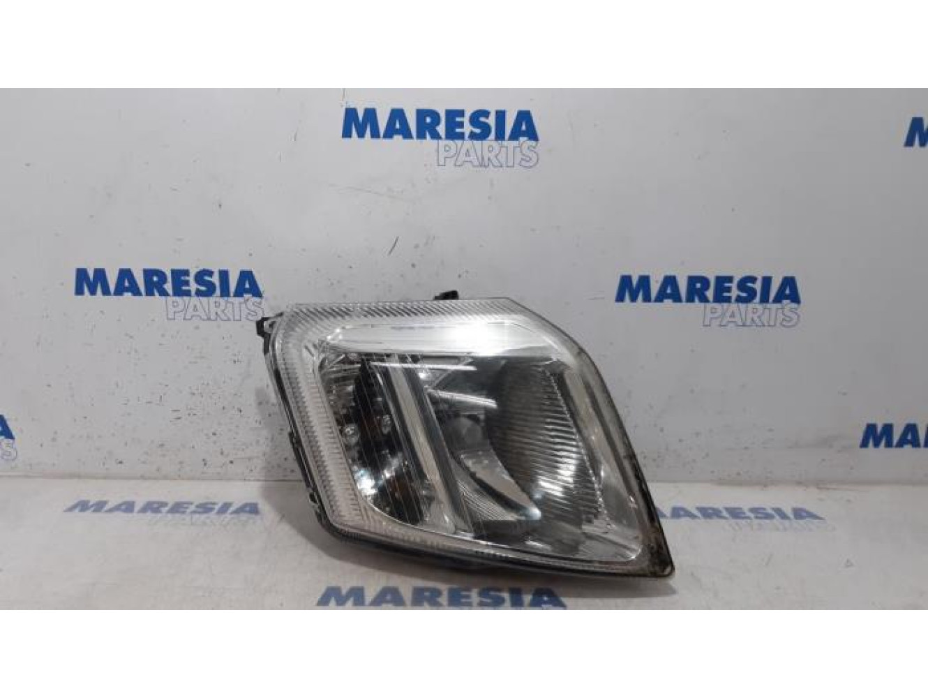 Citroen - C2 - Koplamp links