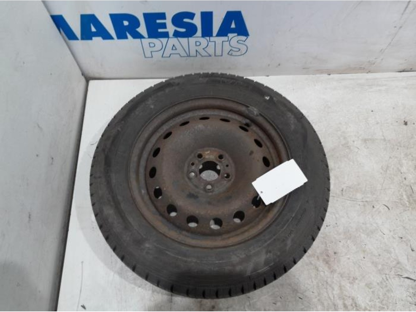 Opel - Combo - Spare wheel