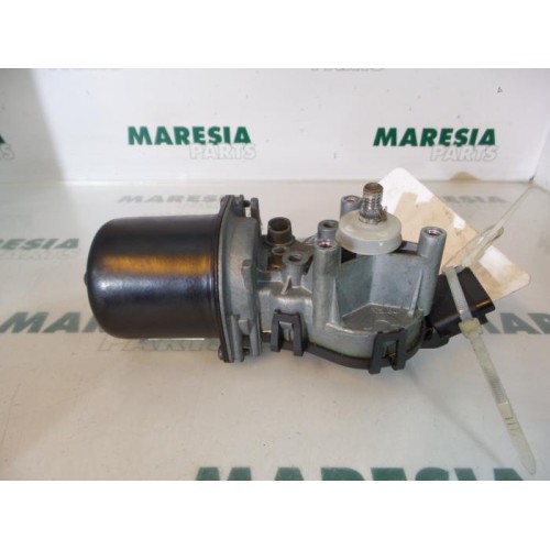 Renault - Kangoo - Front wiper motor