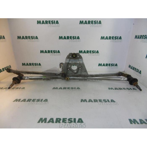 Renault - Kangoo - Wiper mechanism