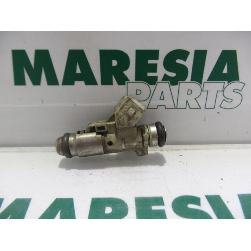 Peugeot - 106 - Injector (petrol injection)