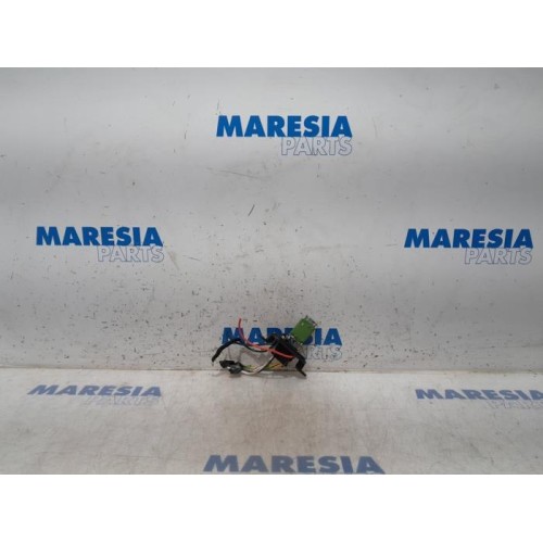 Renault - Kangoo - Heater resistor