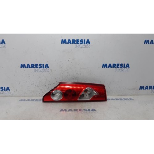 Renault - Kangoo - Achterlicht links